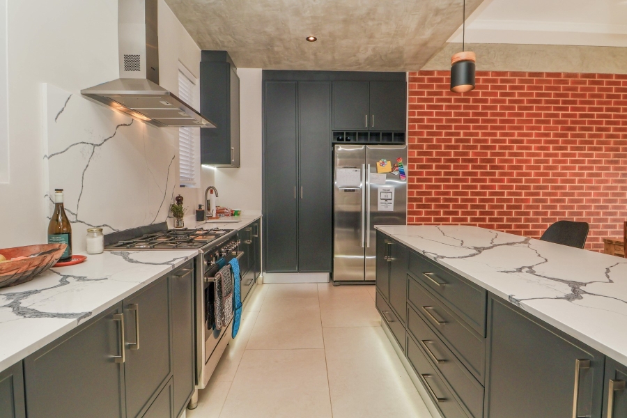3 Bedroom Property for Sale in The Hill Western Cape